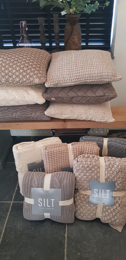 SILT kussen Bergen beige - Gezellig en Mooi