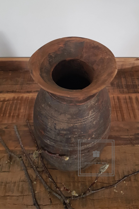 Oude Nepalese pot (10)