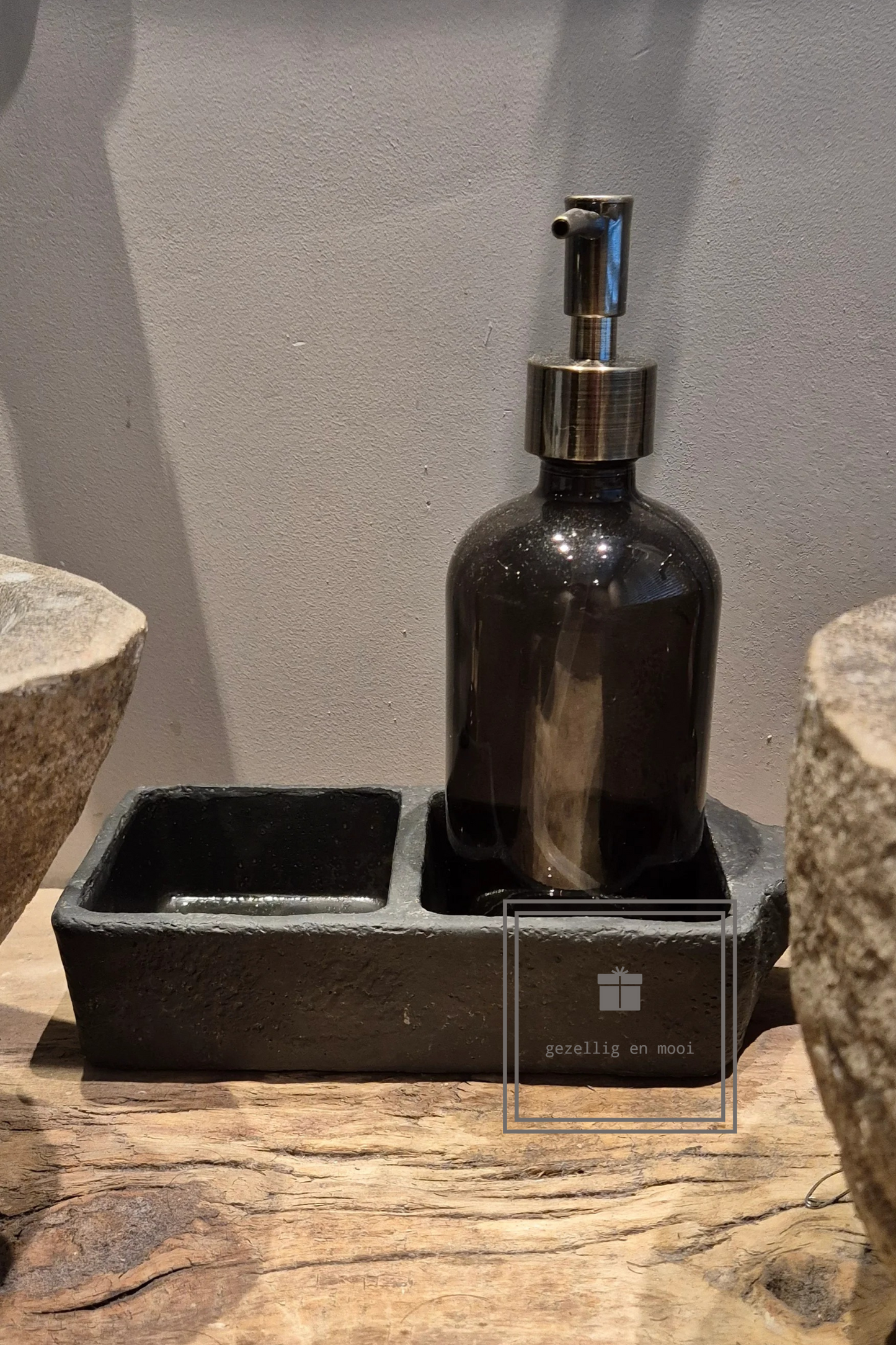 Betonnen plantenbakjes