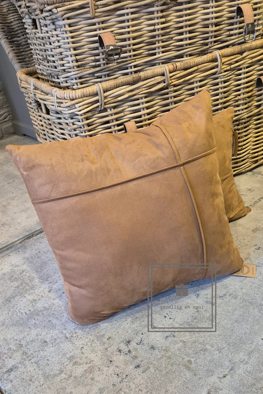 Kussen suede mocha vierkant