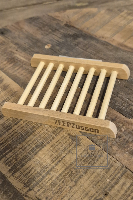 Zeepzussen houten zeepschaal