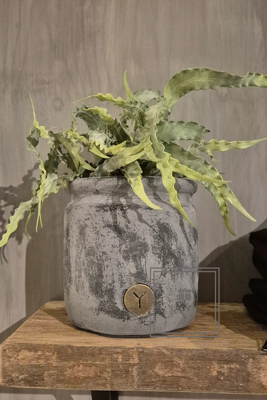 Brynxz planter basic stone black