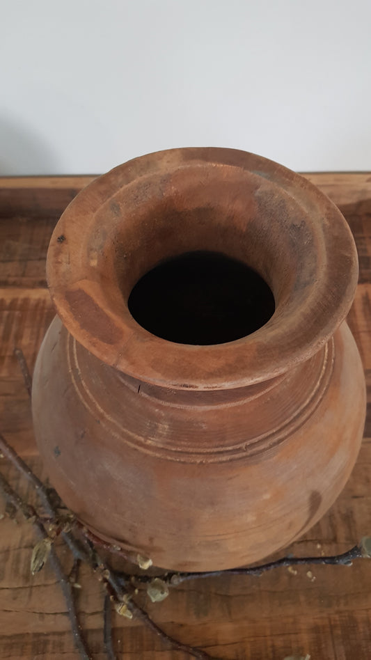 Oude Nepalese pot