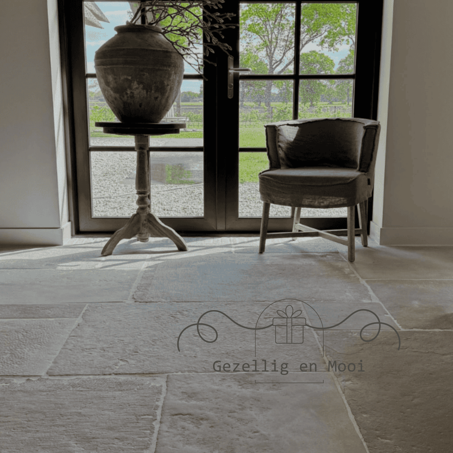 Raw Stones Abbey - Color Line