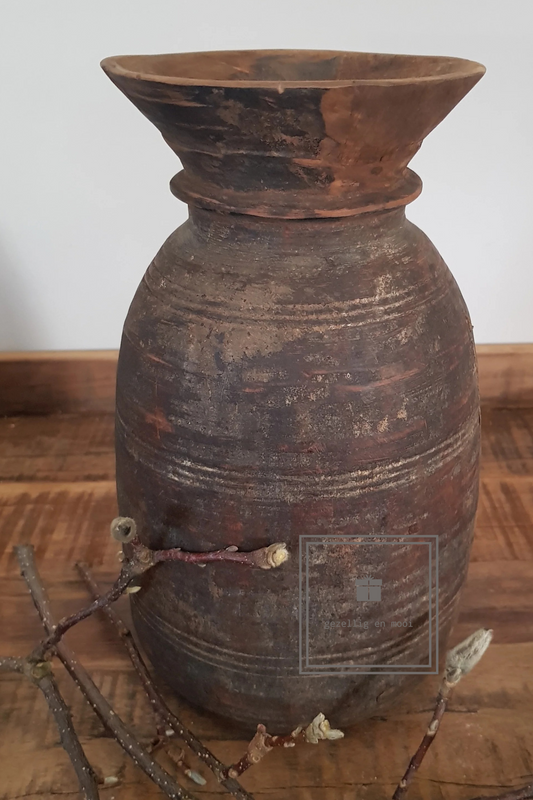 Oude Nepalese pot (10)